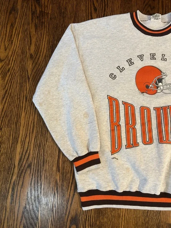 Vintage 90s Cleveland Browns Sweatshirt - Picture 3 of 10
